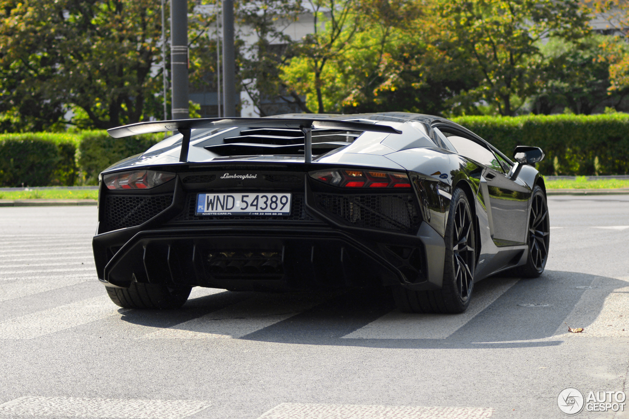 Lamborghini Aventador LP750-4 SuperVeloce