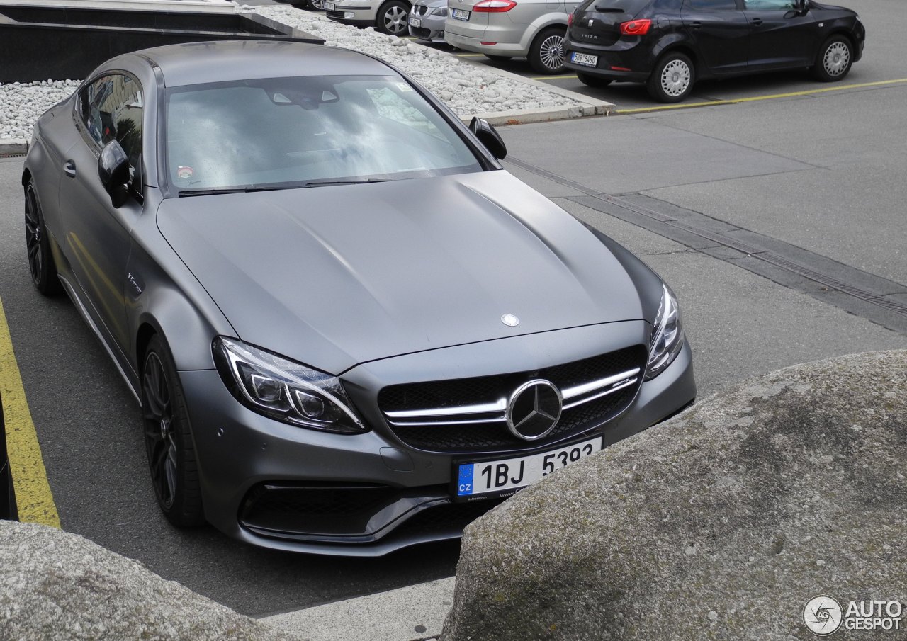 Mercedes-AMG C 63 S Coupé C205