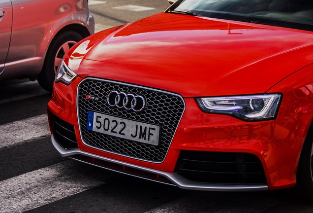 Audi RS5 B8 2012