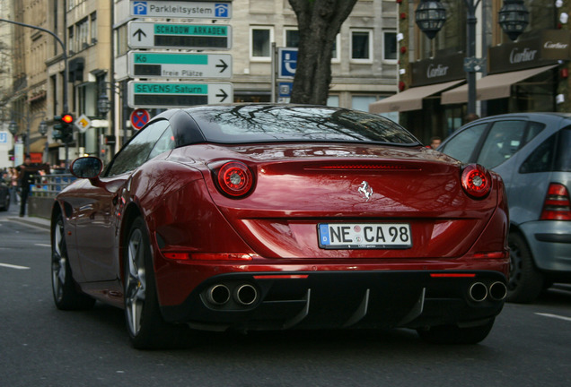 Ferrari California T