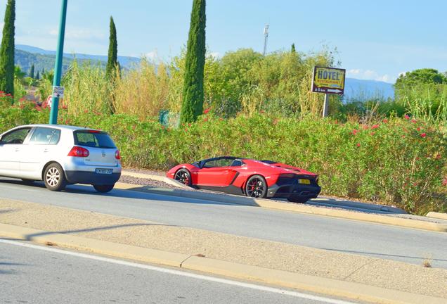 Lamborghini Aventador LP720-4 Roadster 50° Anniversario