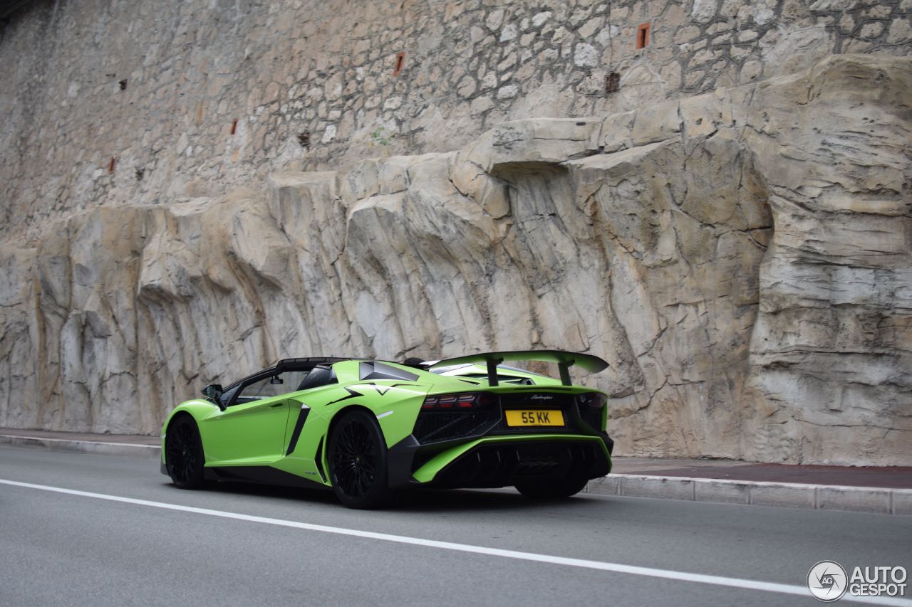 Lamborghini Aventador LP750-4 SuperVeloce Roadster