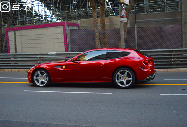 Ferrari FF