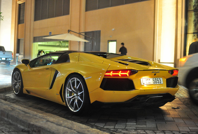 Lamborghini Aventador LP700-4 Roadster