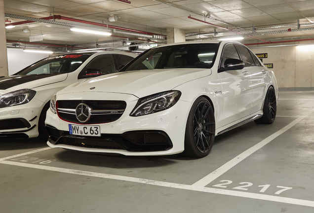 Mercedes-AMG C 63 S W205