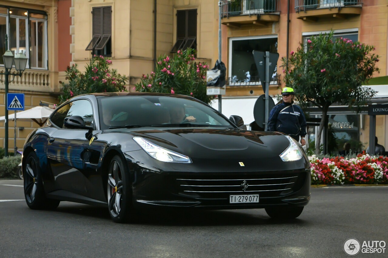 Ferrari GTC4Lusso