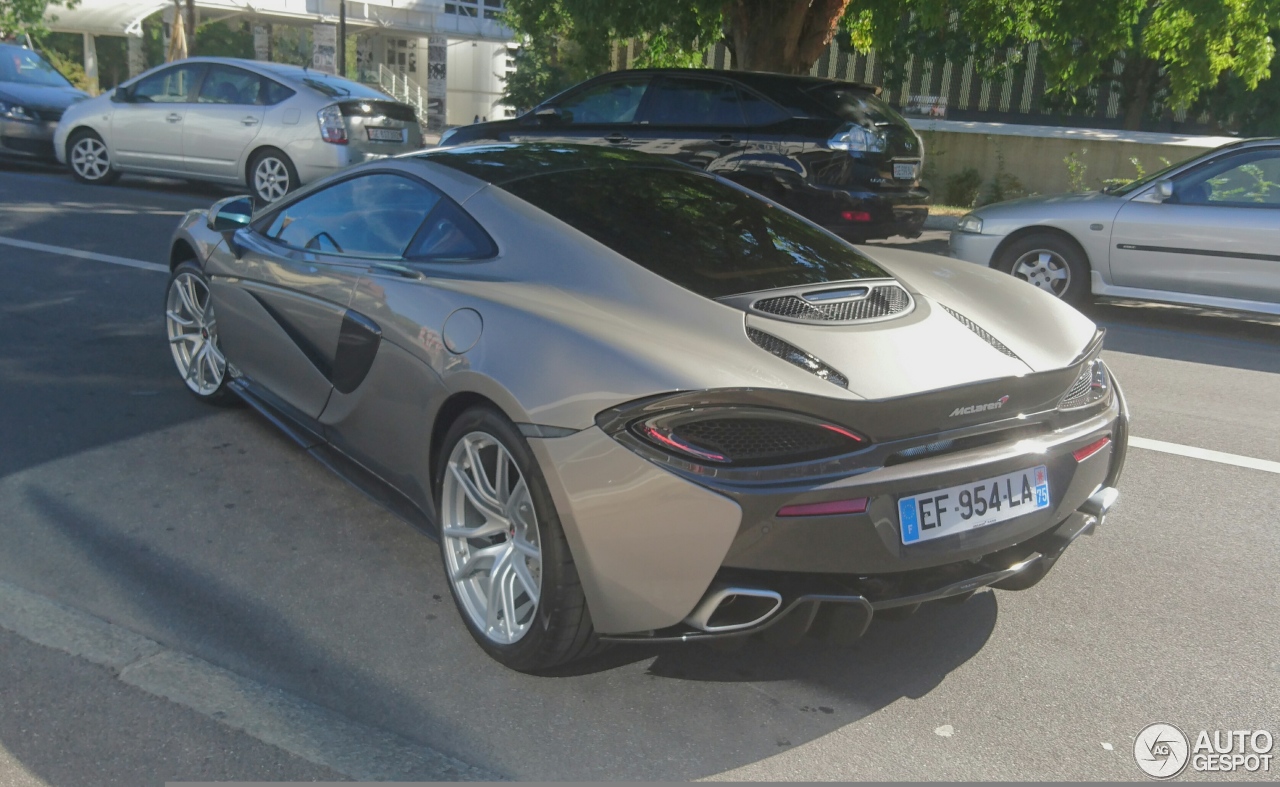 McLaren 570GT