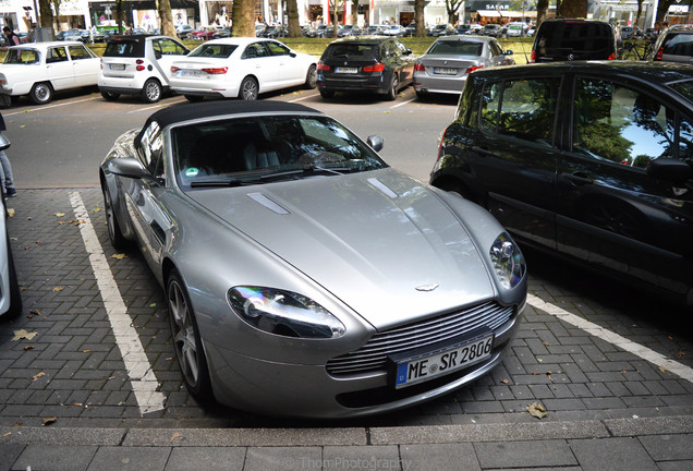 Aston Martin V8 Vantage Roadster