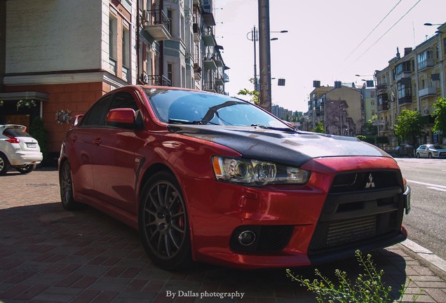 Mitsubishi Lancer Evolution X