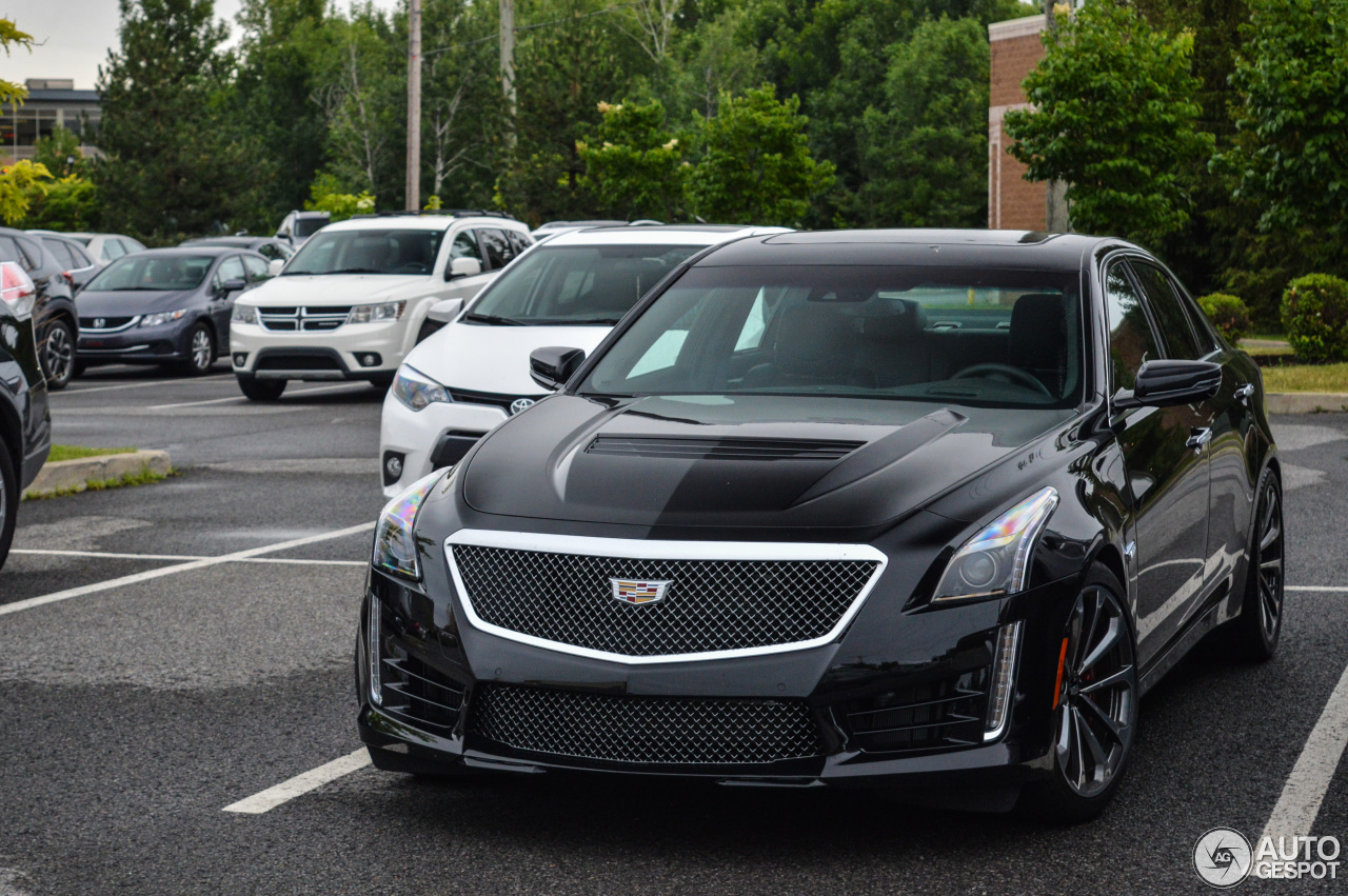 Cadillac CTS-V 2015