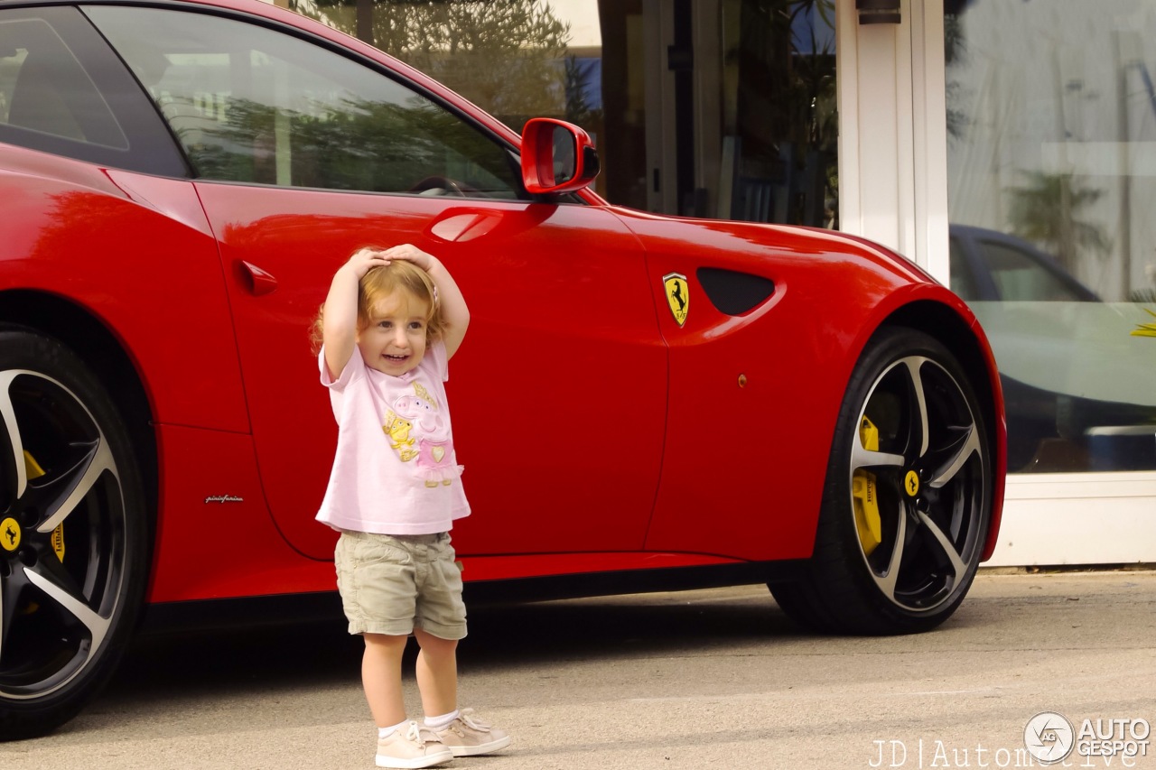 Ferrari FF