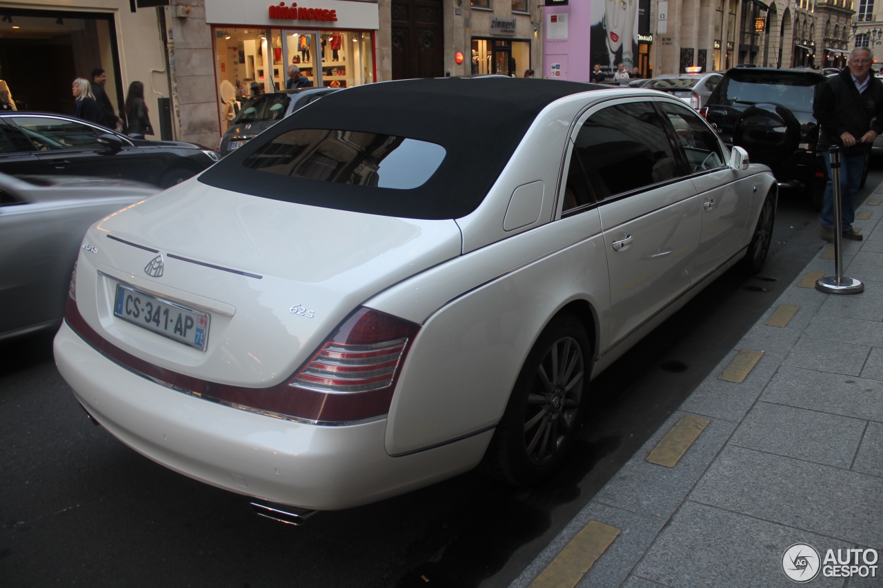 Maybach 62 S Landaulet 2011