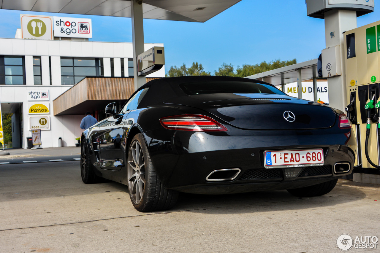 Mercedes-Benz SLS AMG Roadster