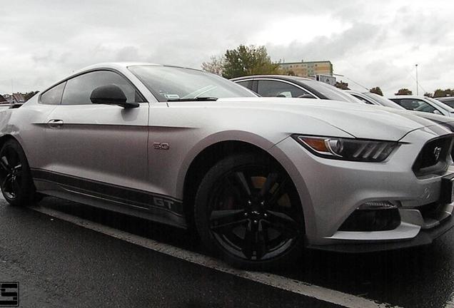 Ford Mustang GT 2015