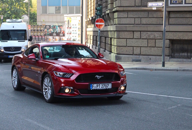 Ford Mustang GT 2015