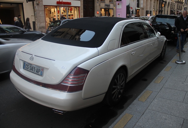 Maybach 62 S Landaulet 2011