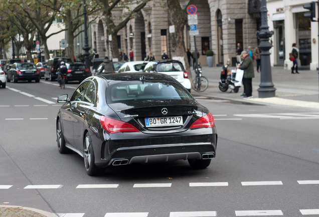 Mercedes-AMG CLA 45 C117