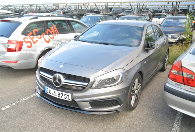 Mercedes-Benz A 45 AMG