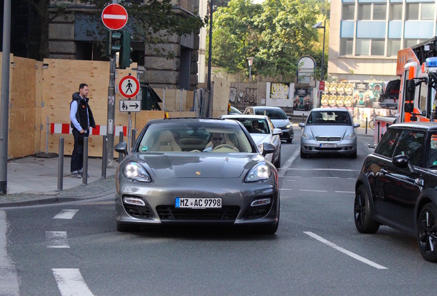 Porsche 970 Panamera GTS MkI