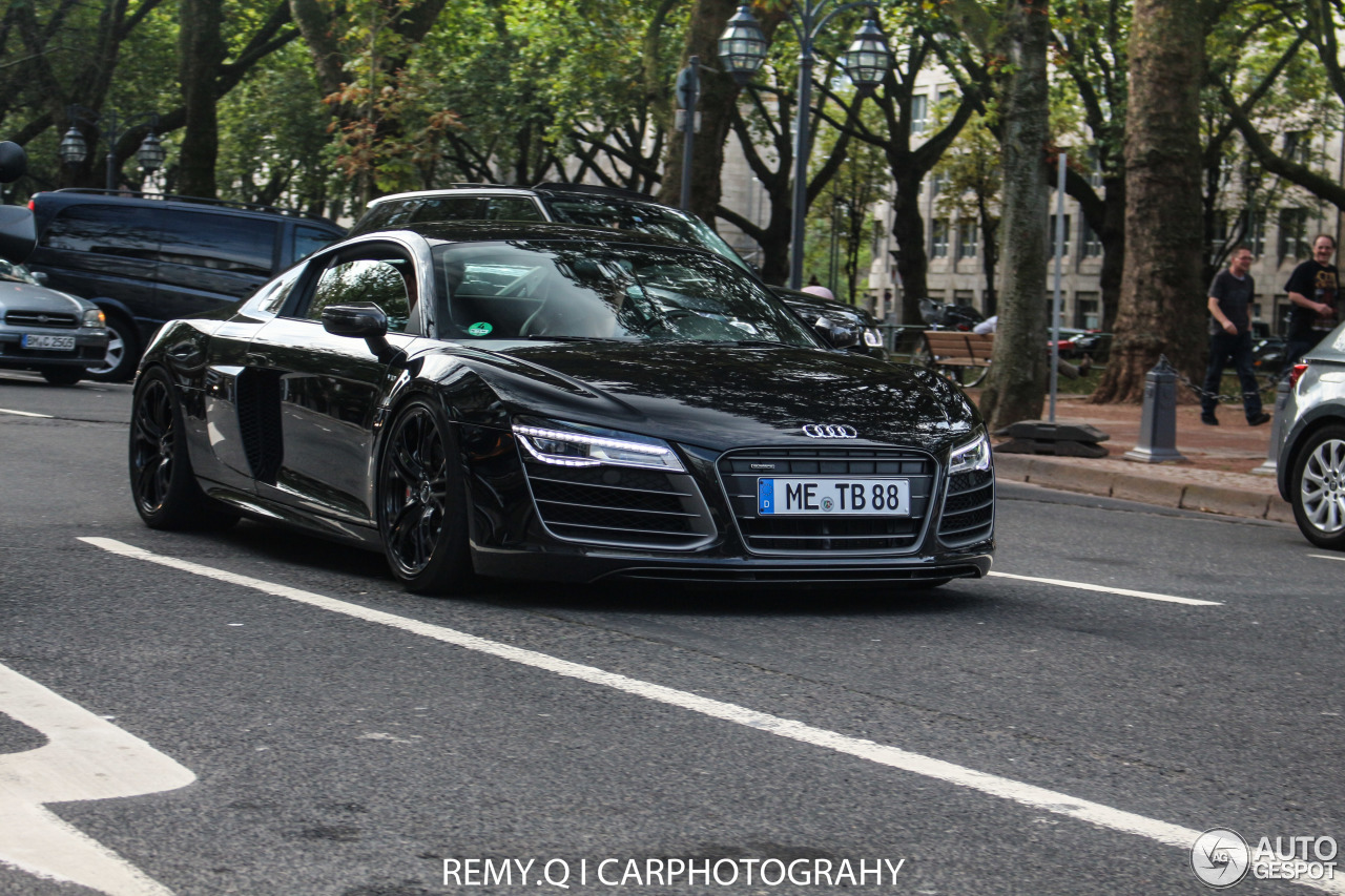 Audi R8 V10 Plus 2013