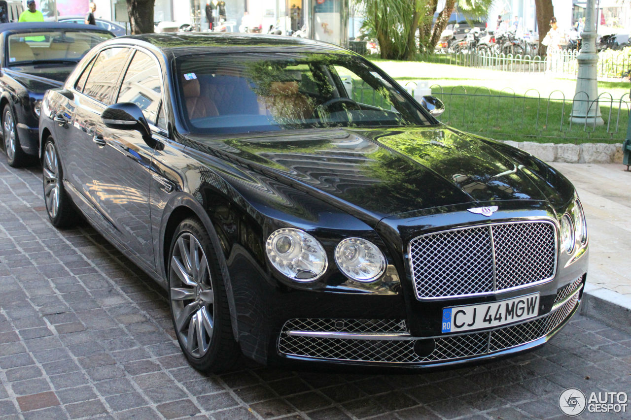 Bentley Flying Spur V8