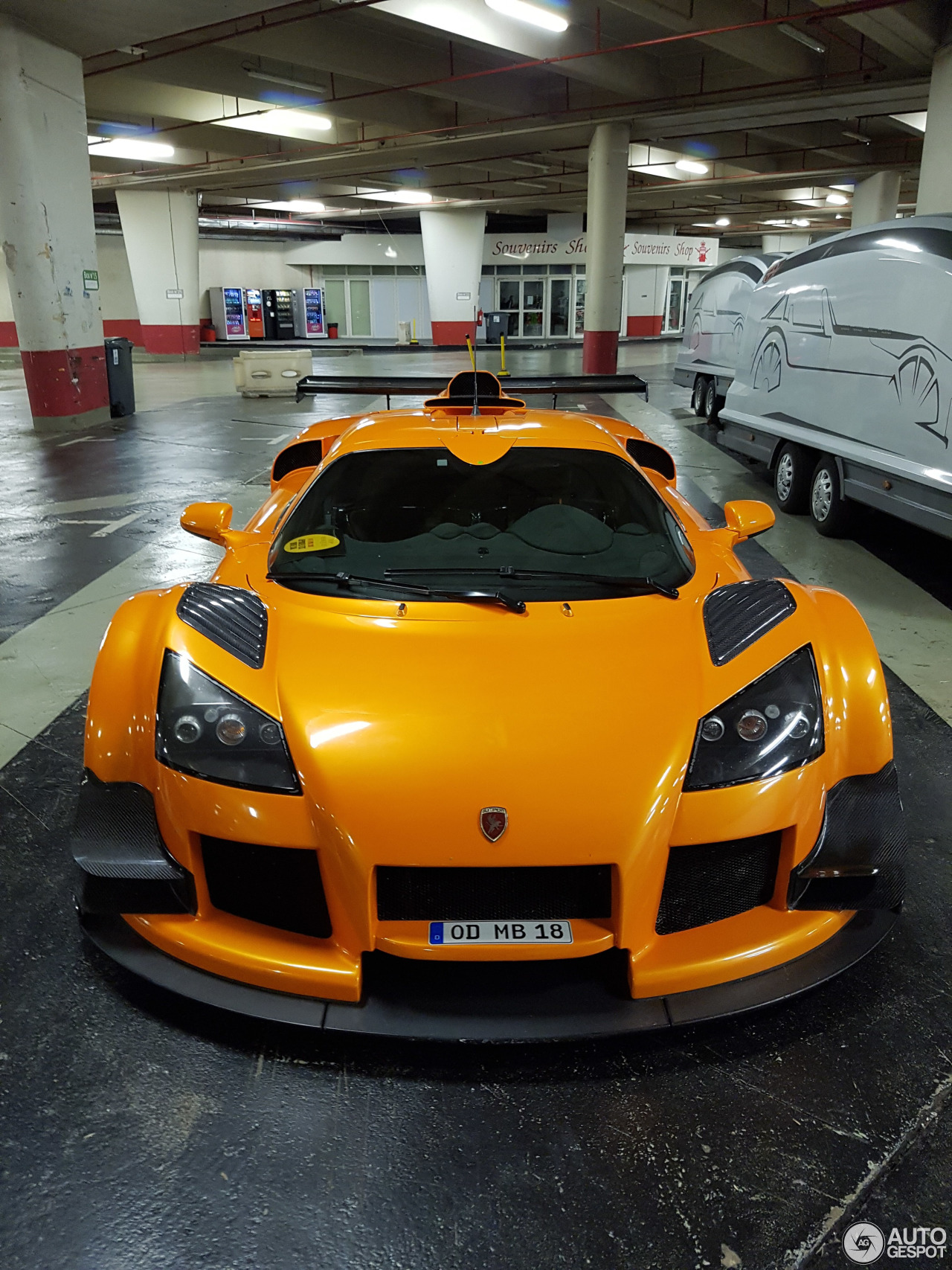 Gumpert Apollo Sport