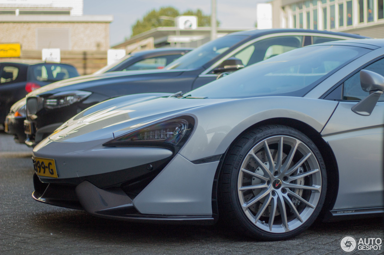 McLaren 570GT