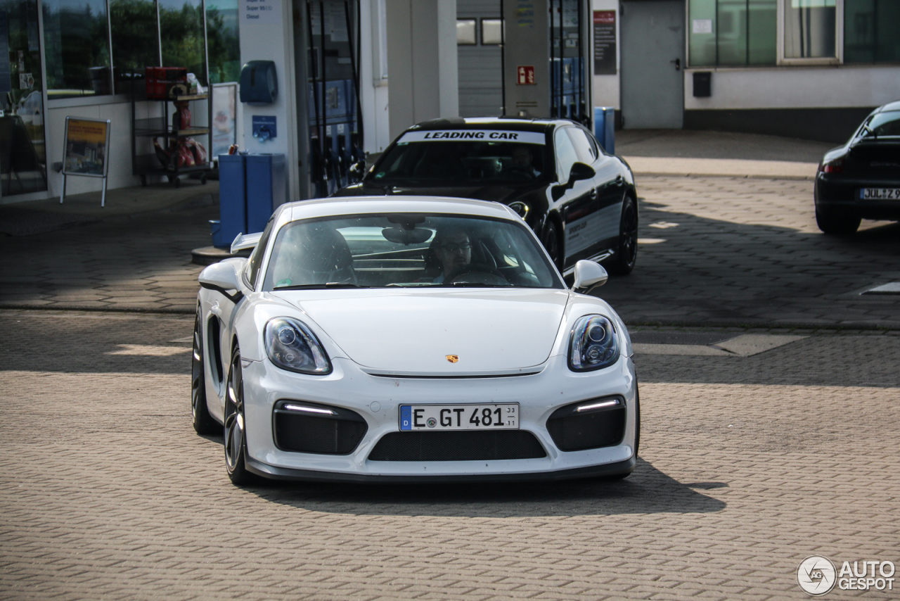 Porsche 981 Cayman GT4