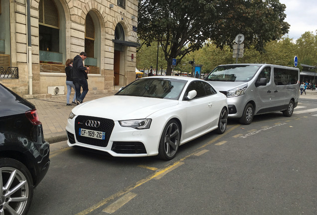 Audi RS5 B8 2012