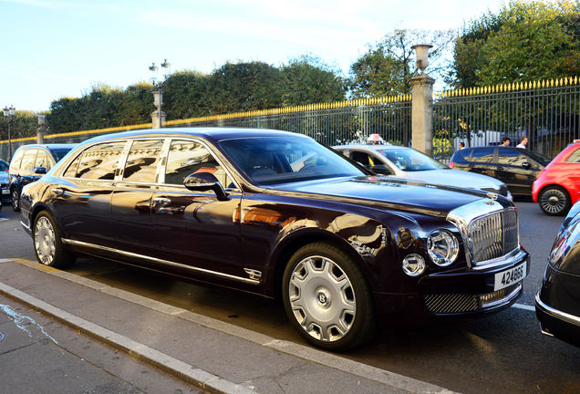 Bentley Mulsanne Grand Limousine