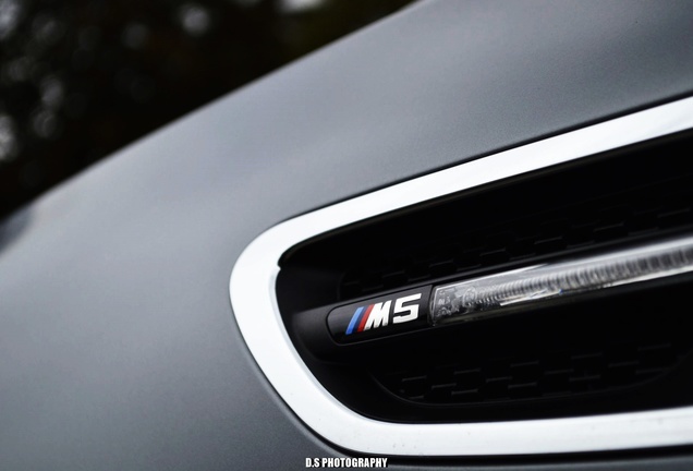 BMW M5 F10 2011