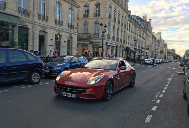 Ferrari FF