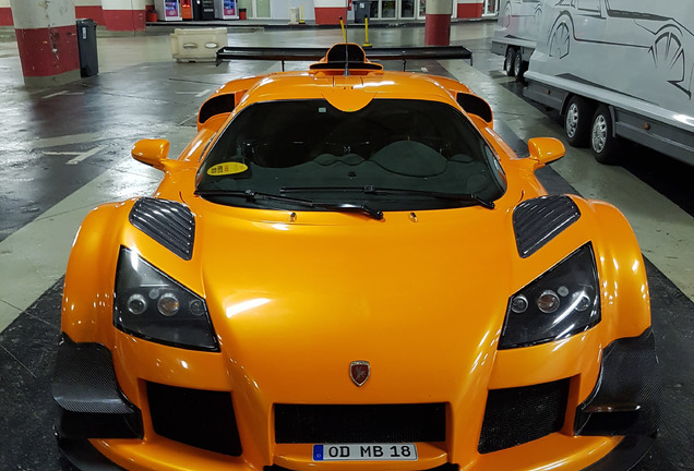 Gumpert Apollo Sport