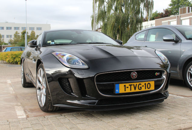 Jaguar F-TYPE S Coupé