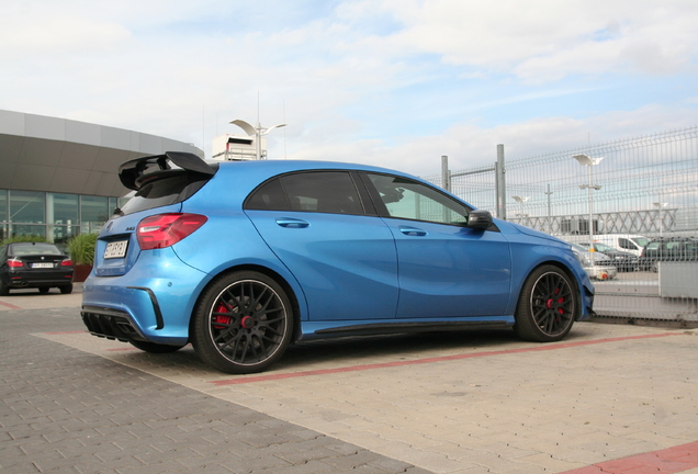 Mercedes-AMG A 45 W176 2015