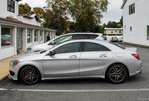 Mercedes-Benz CLA 45 AMG C117