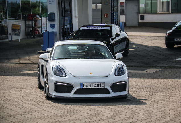 Porsche 981 Cayman GT4