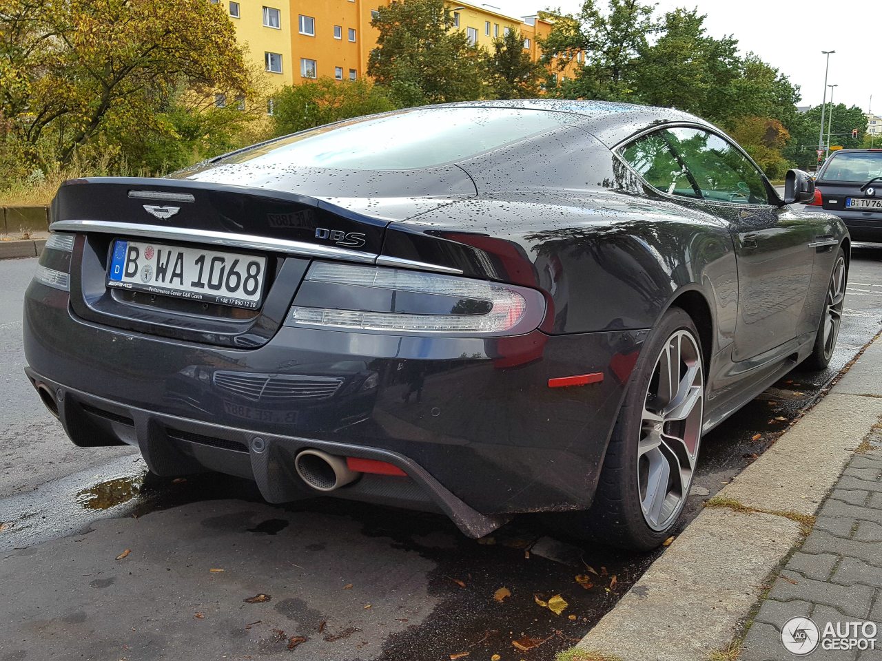 Aston Martin DBS