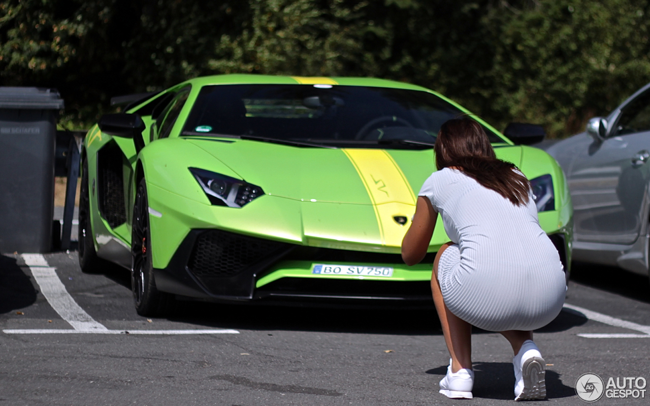 Lamborghini Aventador LP750-4 SuperVeloce