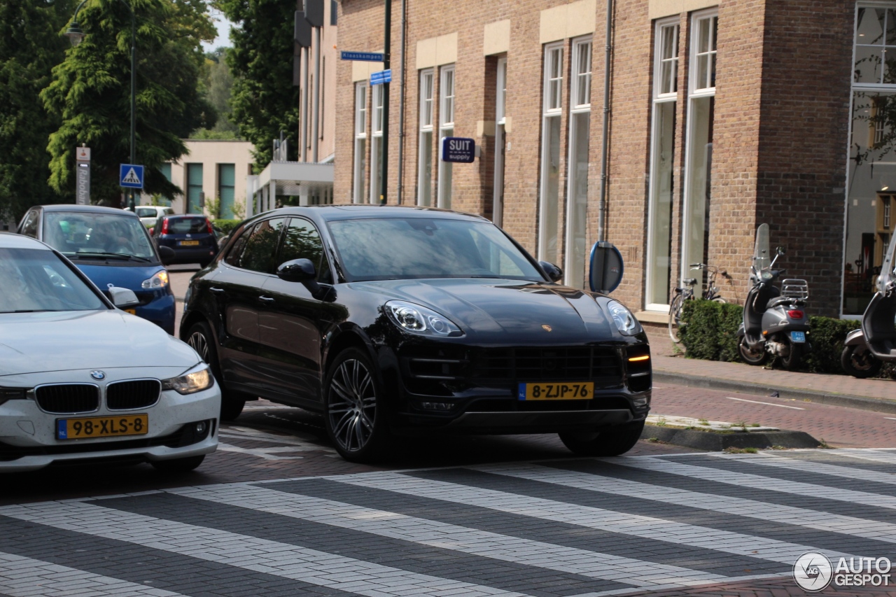 Porsche 95B Macan Turbo