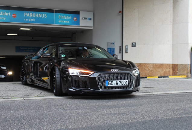 Audi R8 V10 Plus 2015