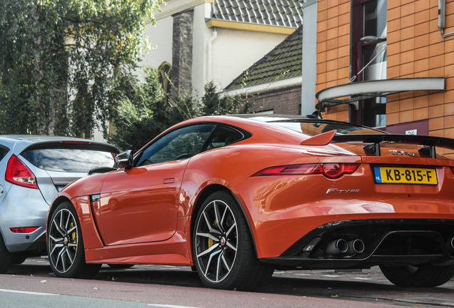 Jaguar F-TYPE SVR Coupé