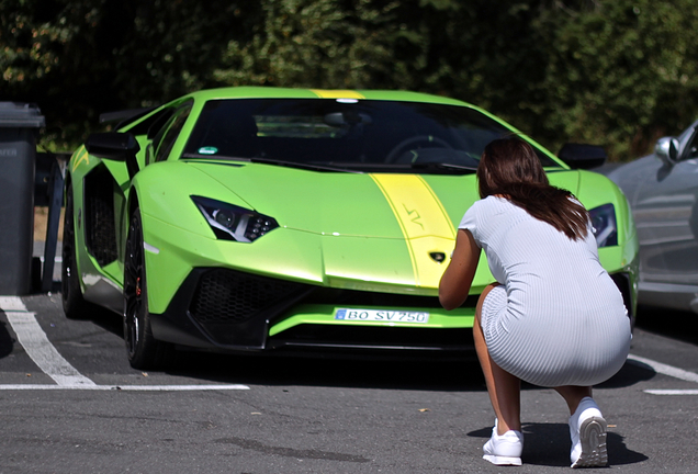 Lamborghini Aventador LP750-4 SuperVeloce