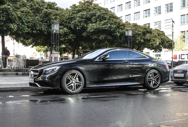 Mercedes-AMG S 63 Coupé C217