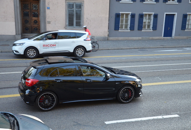 Mercedes-Benz A 45 AMG