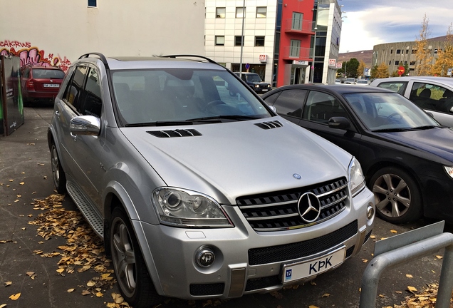 Mercedes-Benz ML 63 AMG W164