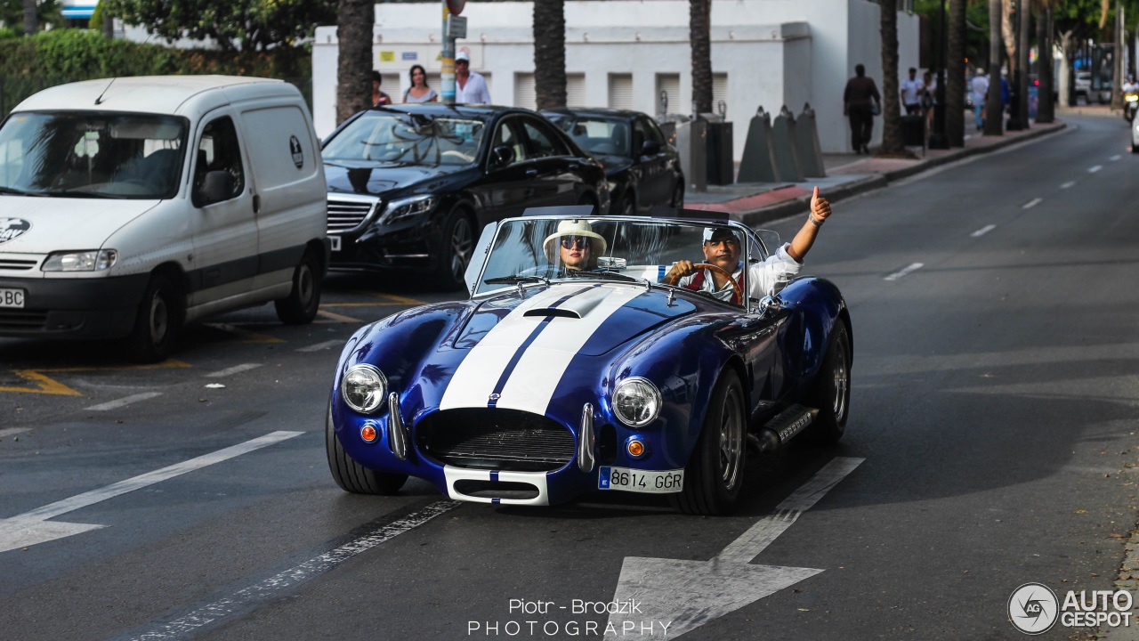 AC Cobra Superformance 427