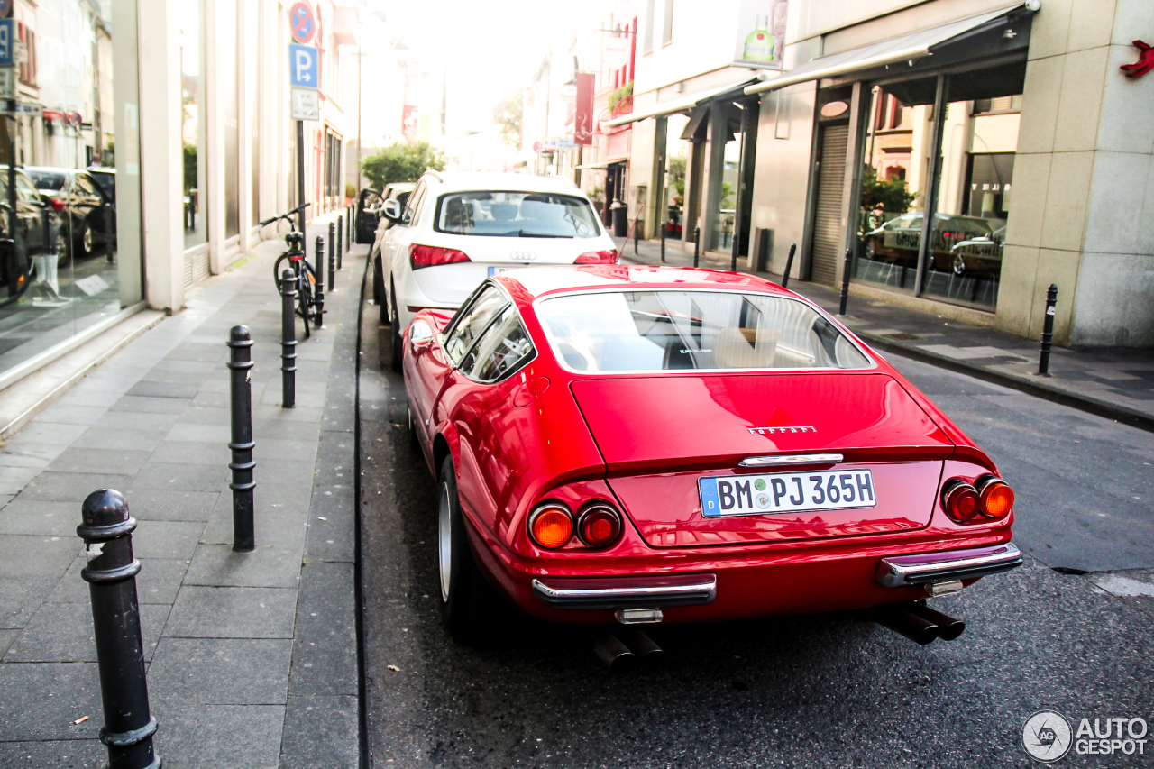 Ferrari 365 GTB/4 Daytona