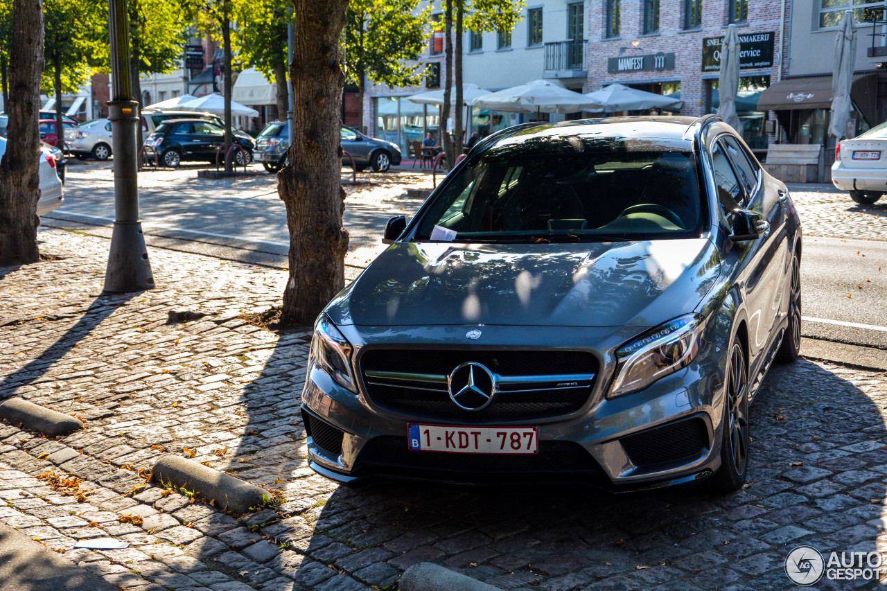 Mercedes-Benz GLA 45 AMG X156