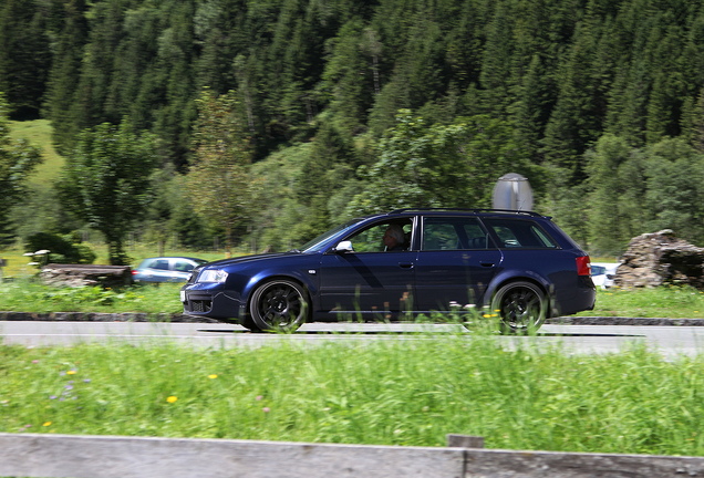 Audi RS6 Avant C5